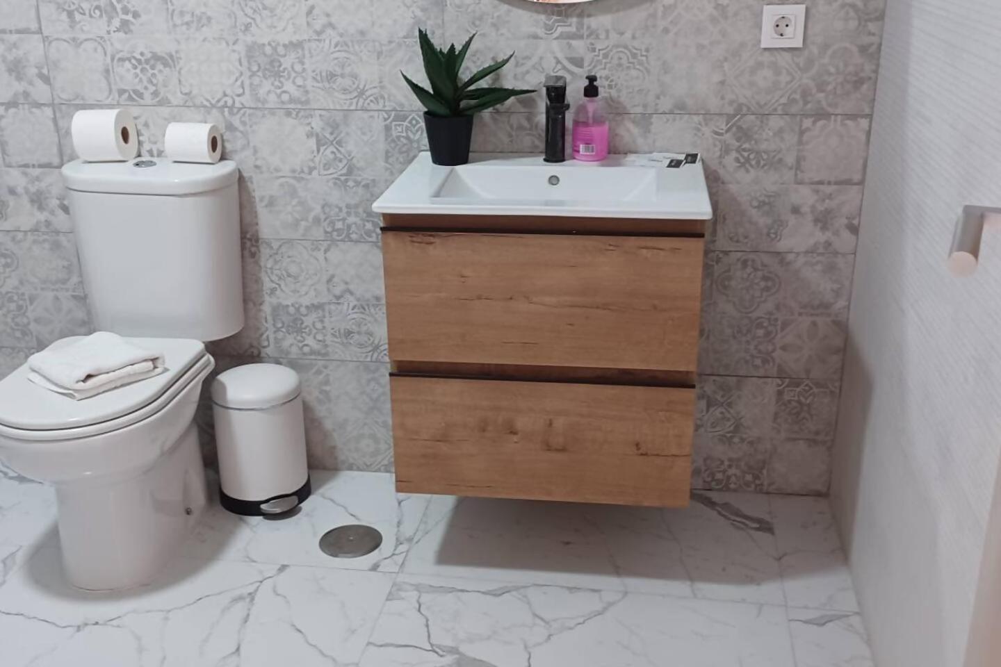 אליקאנטה Urban Estudio Elegante Con Terraza מראה חיצוני תמונה